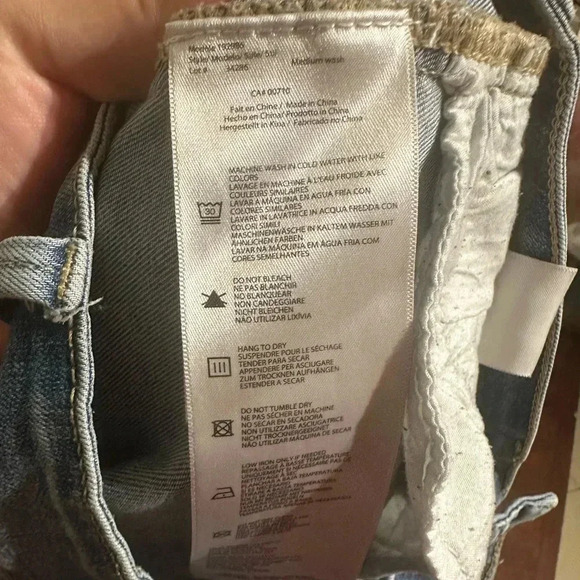 Joseph Ribkoff Denim Medium Blue High-Rise Bootcut Jeans SZ 8/29 - Picture 7 of 8